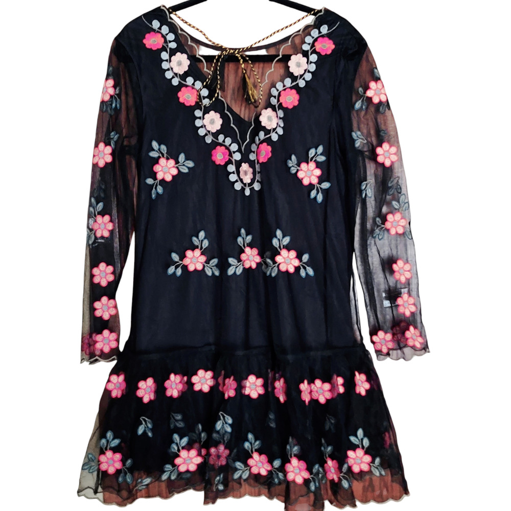 NWT See And Be Seen Women's Feminine Floral Embroidered Lace Overlay Dress Sz LG